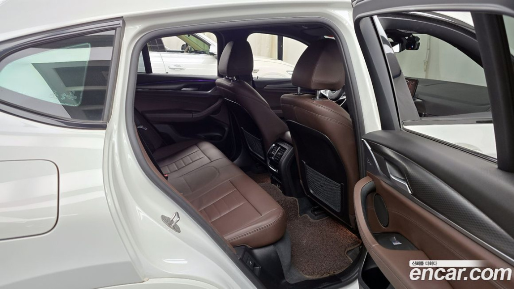 BMW X4 xDrive20i M Sport, 2022