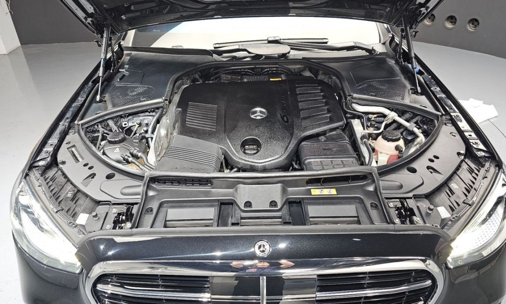 Mercedes-Benz S-Class S500 4MATIC, 2022