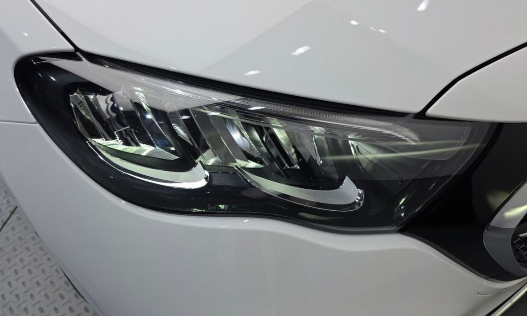 Mercedes-Benz E-Class E200 Avantgarde, 2024