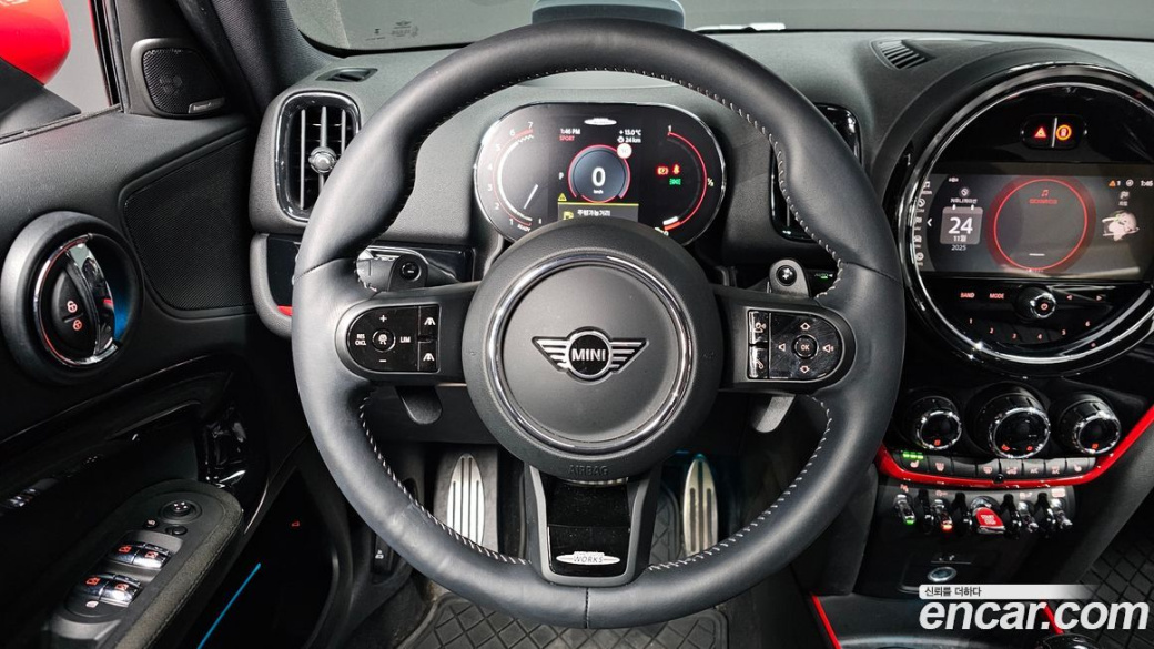 Mini Countryman JCW Launch Pack, 2023