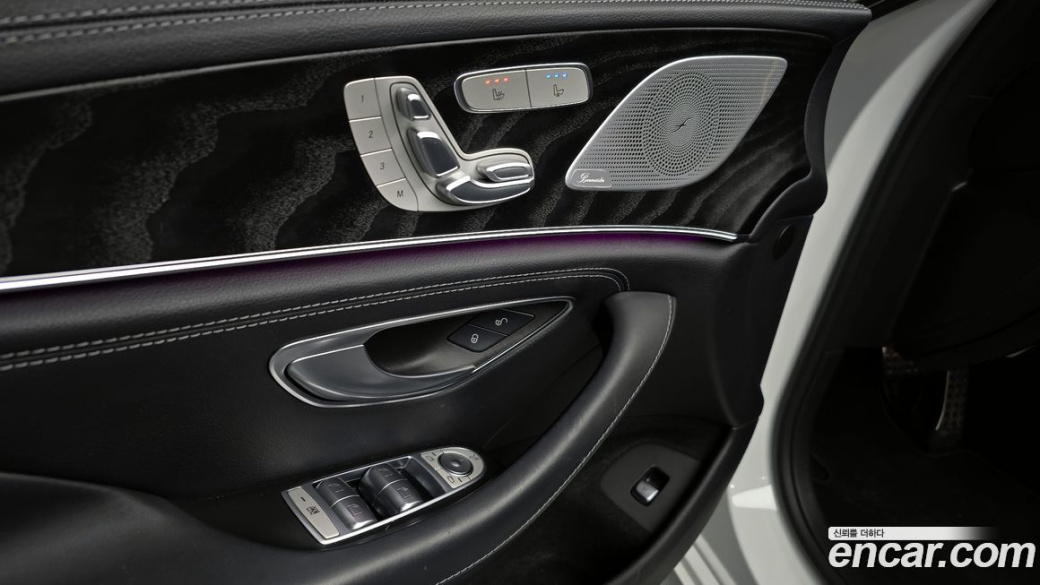 Mercedes-Benz CLS-Class CLS300d 4MATIC, 2022