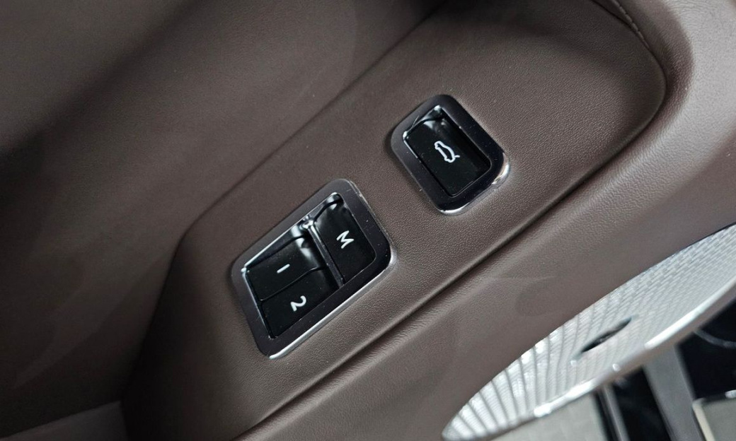 Bentley Flying Spur 4.0, 2022