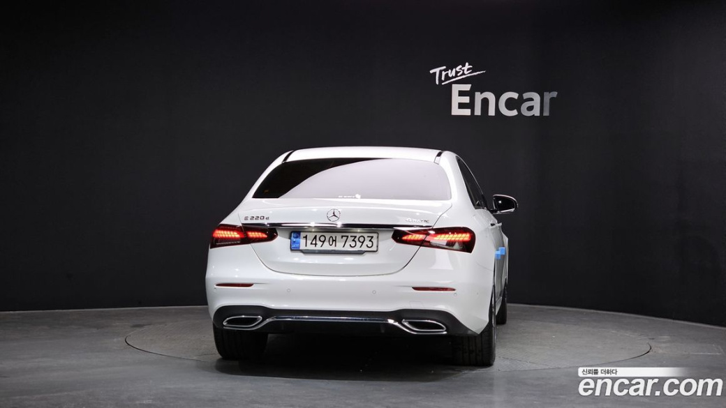 Mercedes-Benz E-Class E220d 4MATIC AMG Line, 2022