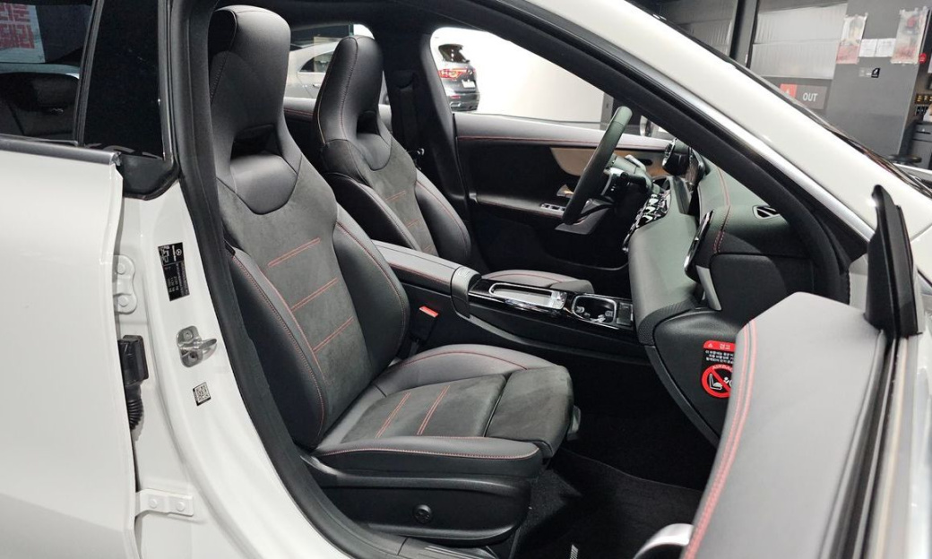 Mercedes-Benz CLA-Class CLA250 4MATIC, 2024