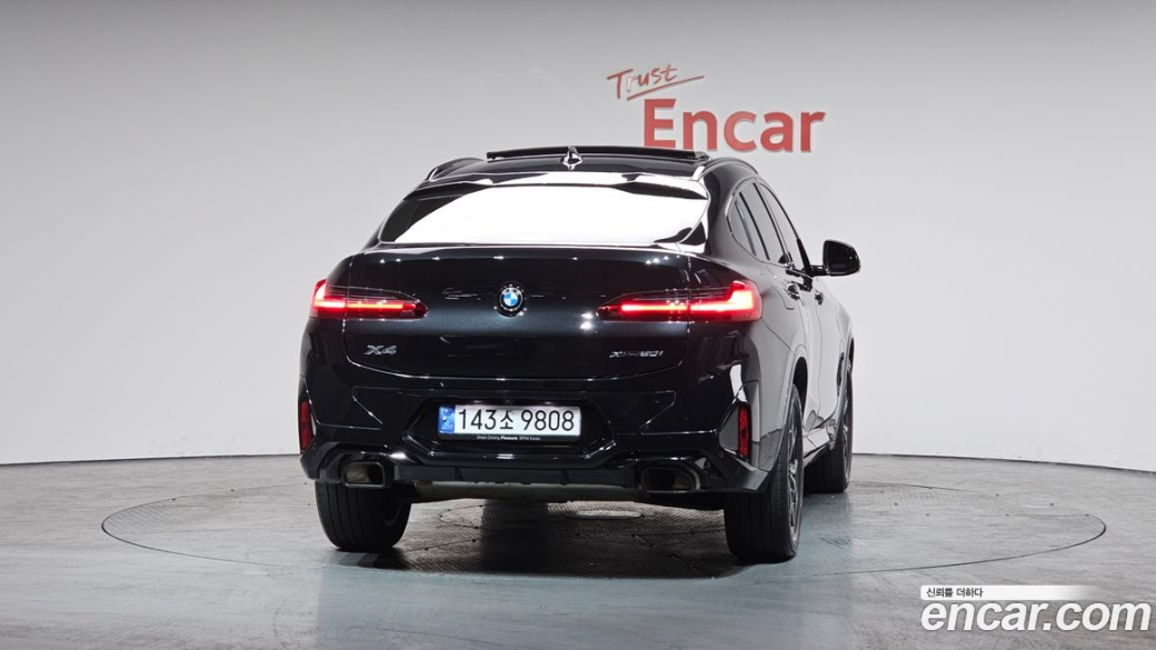 BMW X4 xDrive20i M Sports Pro, 2024
