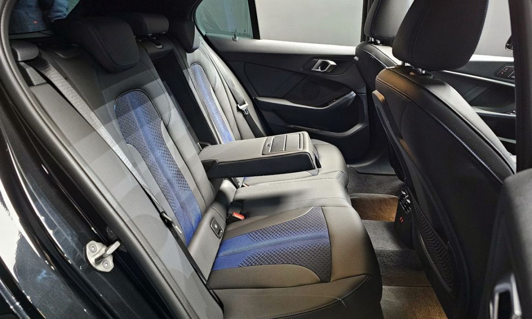 BMW 1-Series 120i M Sports, 2024