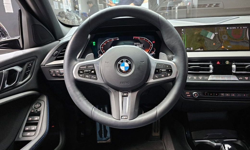 BMW 1-Series 120i M Sports, 2024