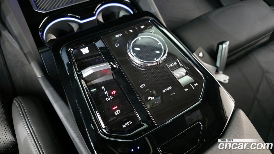 BMW 5-Series 520i M Sport, 2025