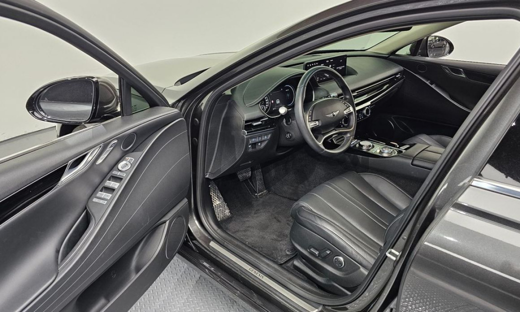 Genesis G80 Gasoline 2.5 Turbo AWD, 2024