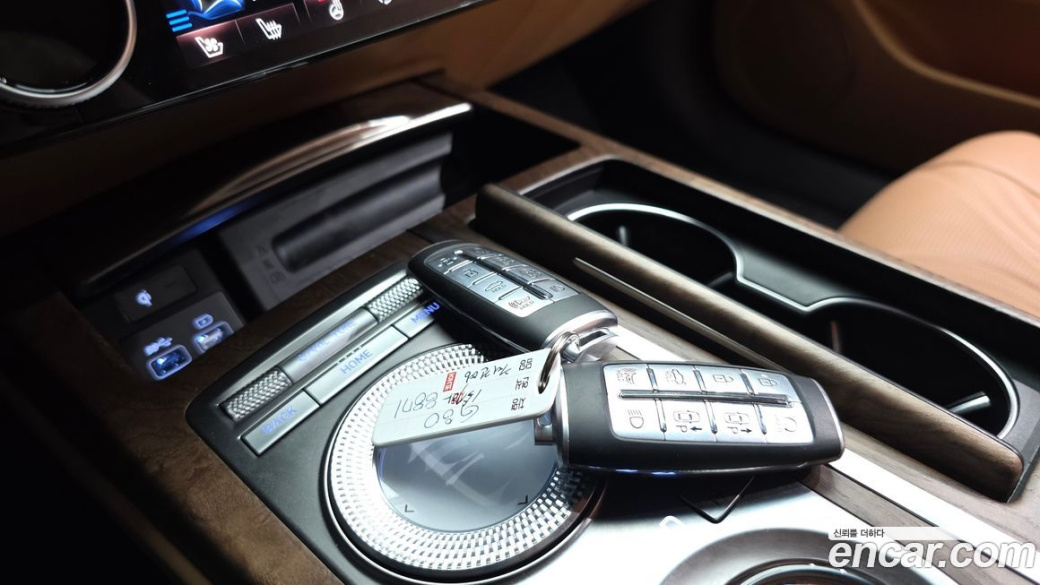 Genesis G80 Gasoline 2.5 Turbo AWD, 2022