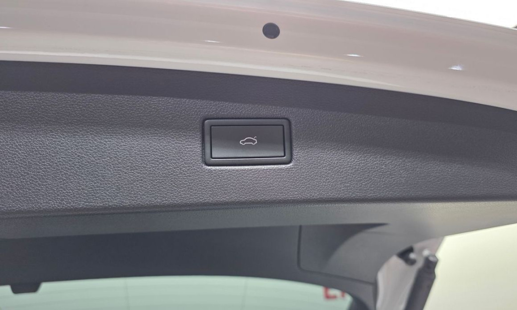 Volkswagen Tiguan 2.0 TDI Prestige, 2023