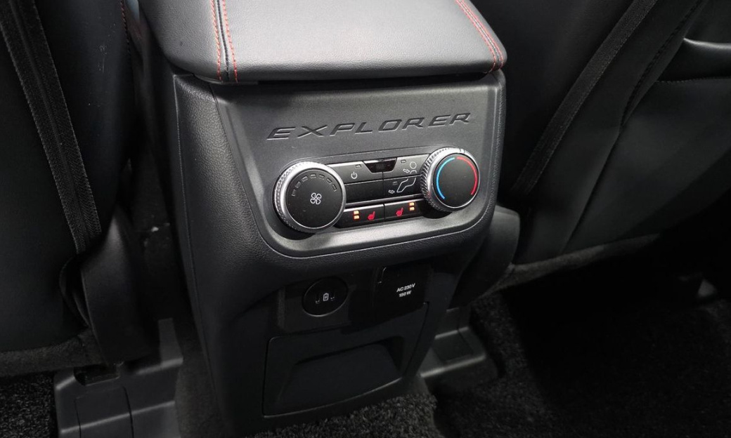 Ford Explorer 2.3 ST-Line 4WD, 2025