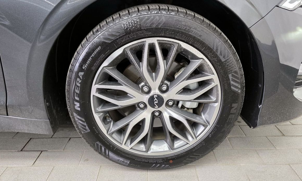 Kia K5 2.0, 2023
