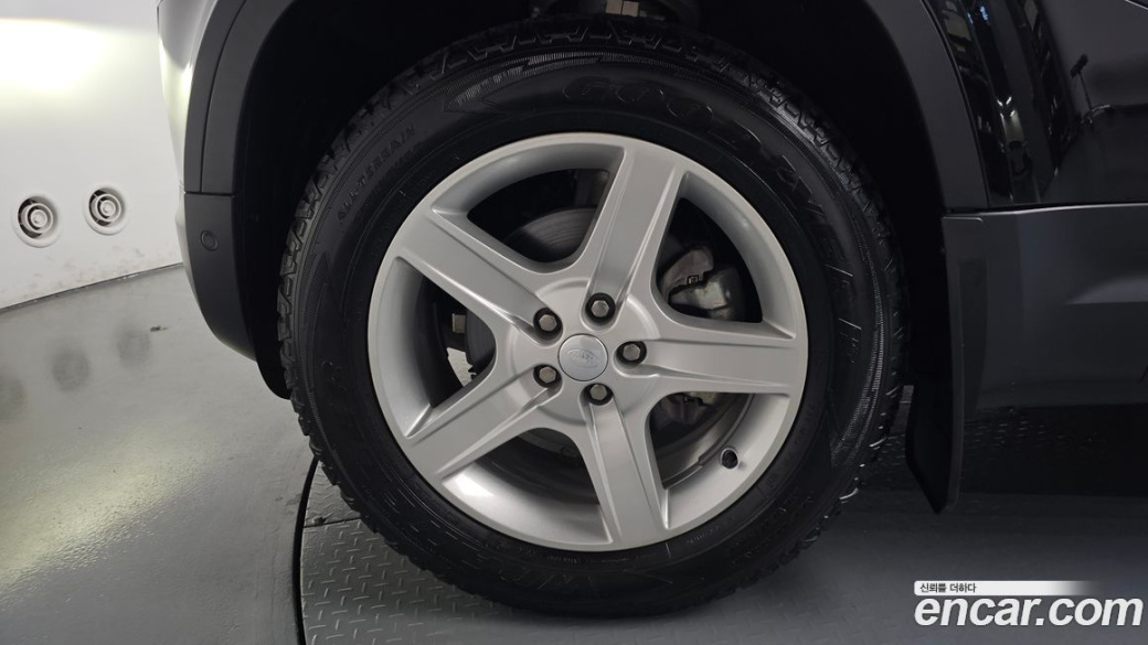Land Rover Defender 110 D250 SE, 2023