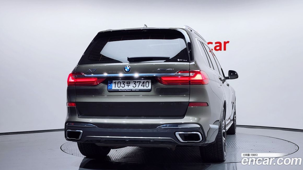 BMW X7 xDrive 40i M Sport 6STR, 2022