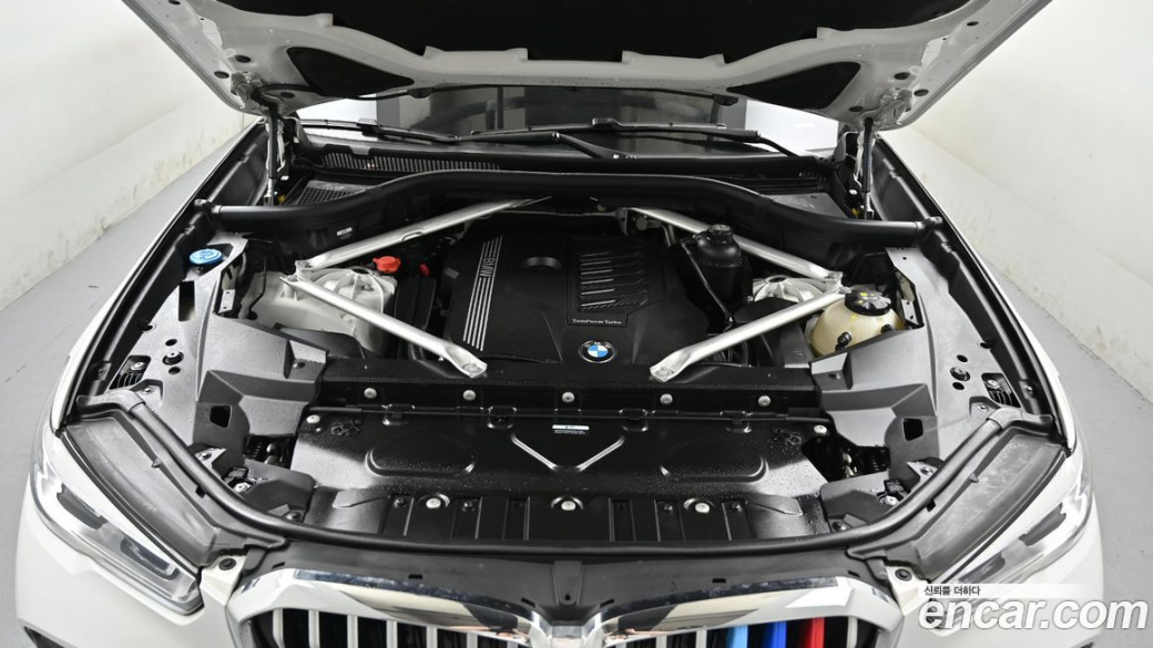 BMW X5 xDrive 40i M Sport, 2023