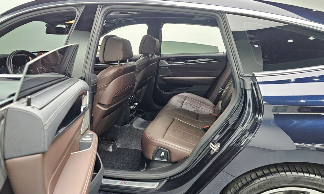 BMW Gran Turismo 630i xDrive M Sport, 2022