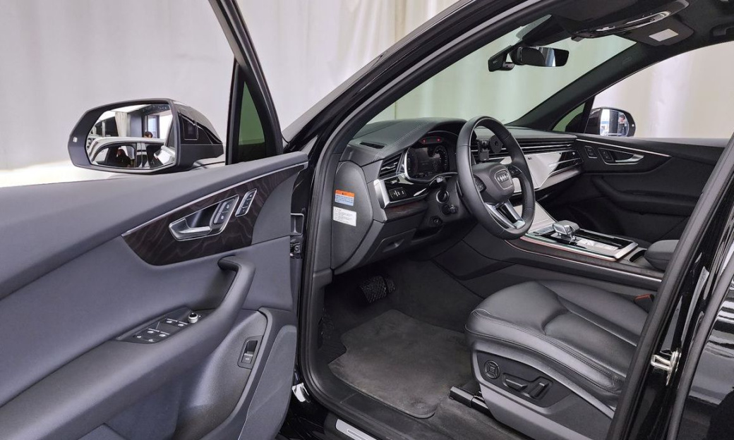 Audi Q7 45 TDI Quattro, 2023