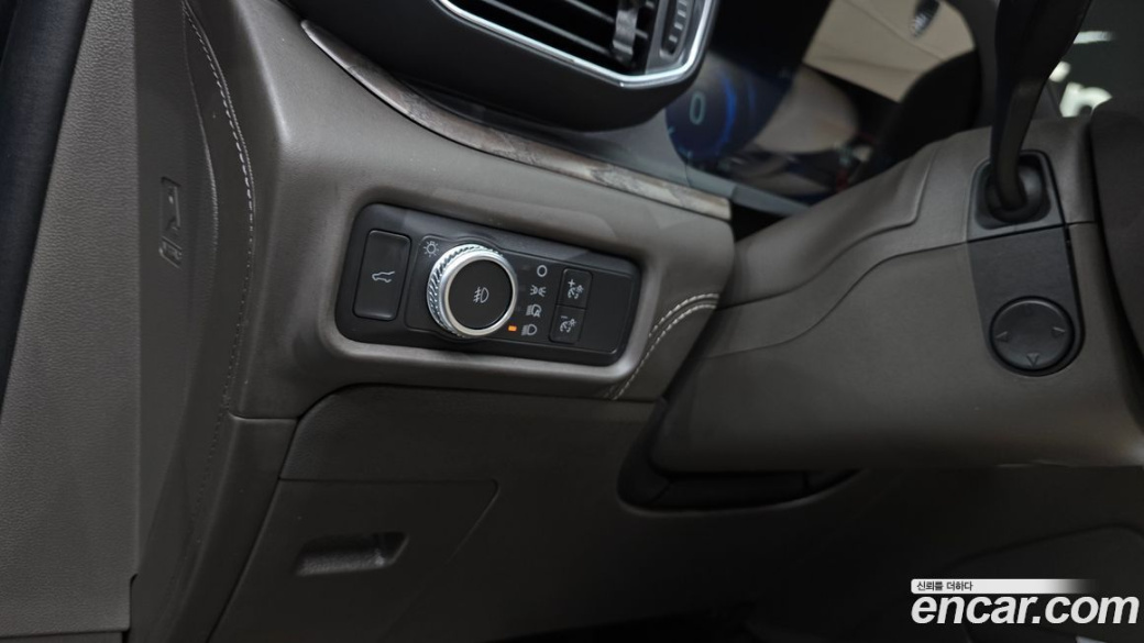 Ford Explorer 3.0 Platinum 4WD, 2022