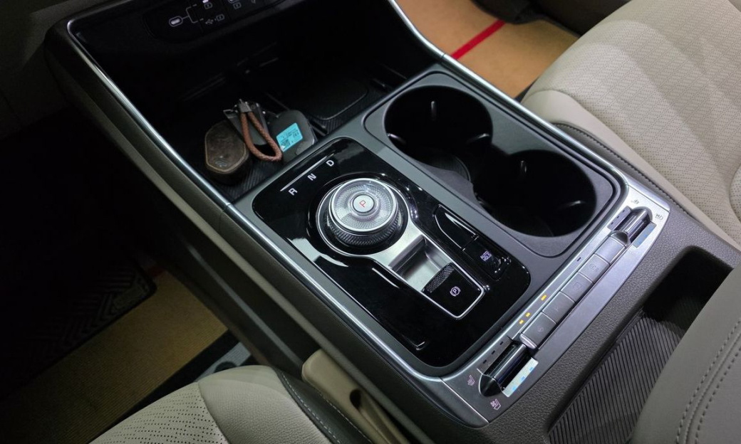 Kia Carnival 7-Seater Noblesse, 2025