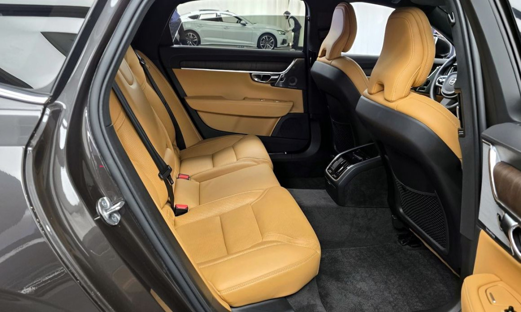 Volvo S90 B6 AWD Ultimate Bright, 2023