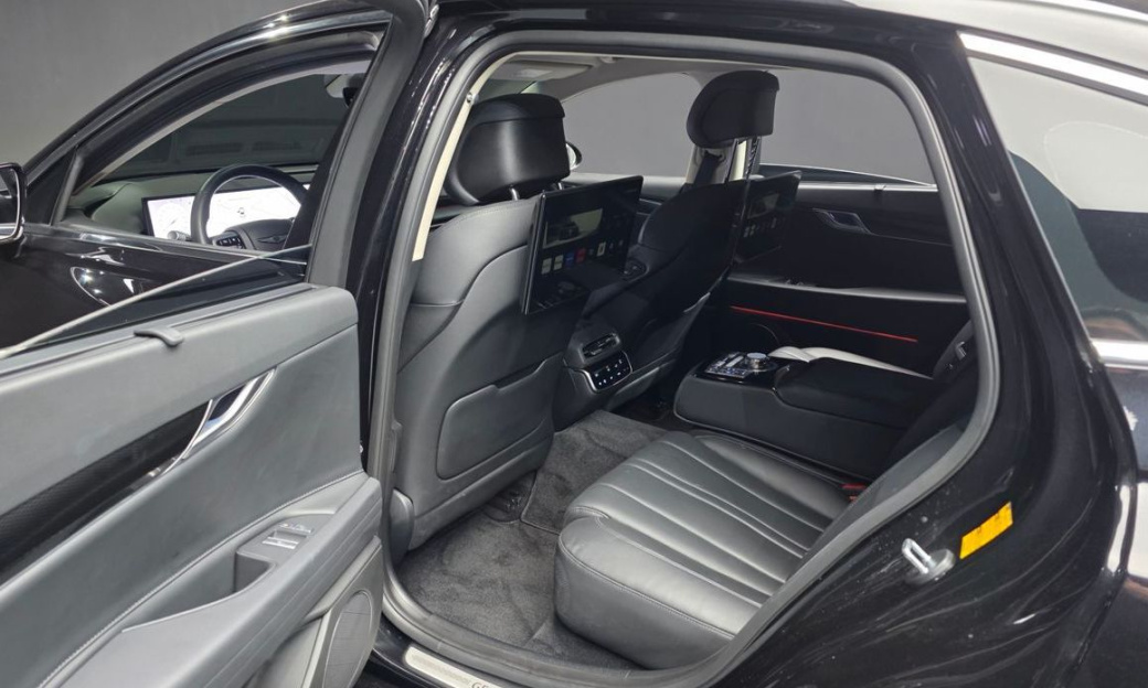 Genesis G80 Gasoline 2.5 Turbo AWD, 2025