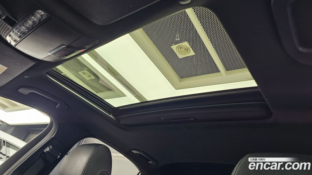 Mercedes-Benz E-Class E220d 4MATIC AMG Line, 2022