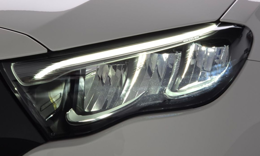 Mercedes-Benz E-Class E200 Avantgarde, 2024