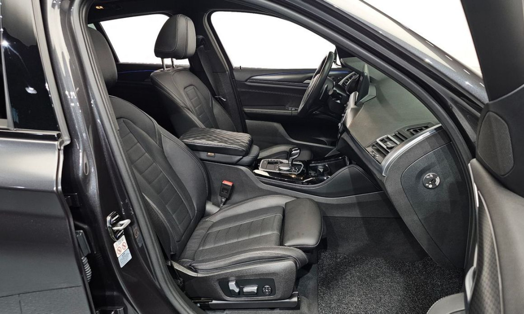 BMW X4 xDrive20i M Sport, 2022
