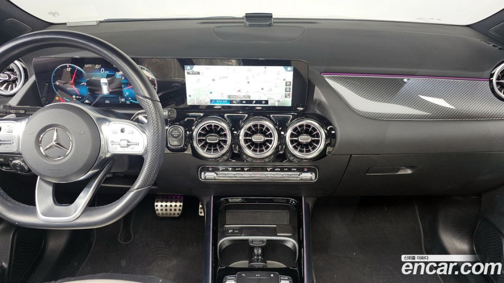 Mercedes-Benz GLA-Class GLA250 4MATIC, 2023