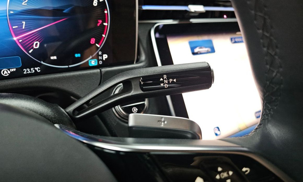 Mercedes-Benz E-Class E200 Avantgarde, 2025