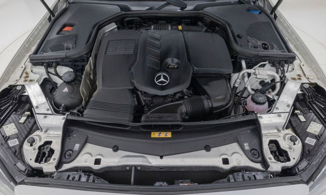 Mercedes-Benz E-Class E300d 4MATIC Coupe, 2023