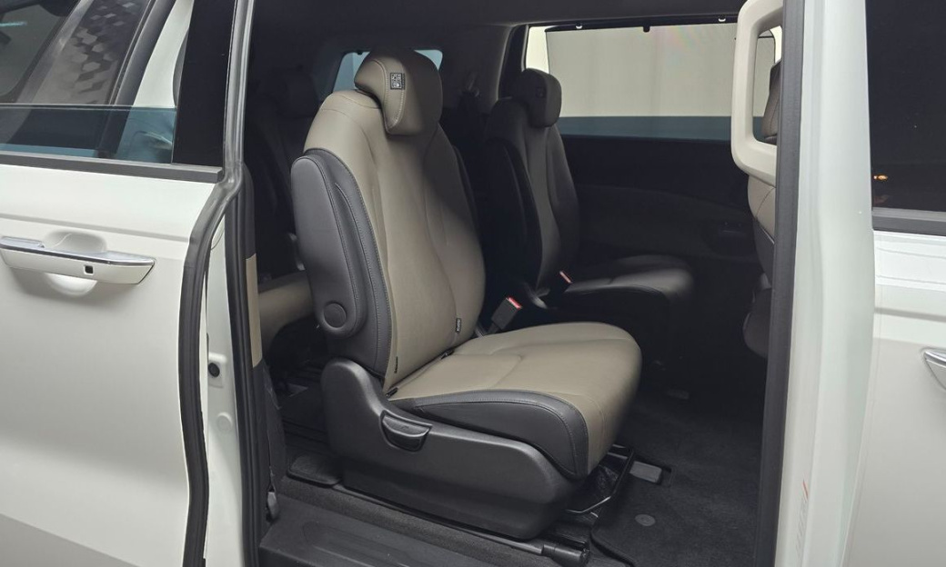 Kia Carnival 9-Seater Noblesse, 2025