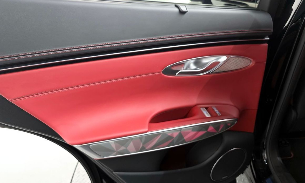 Genesis GV70 2.5T Gasoline 2WD, 2024