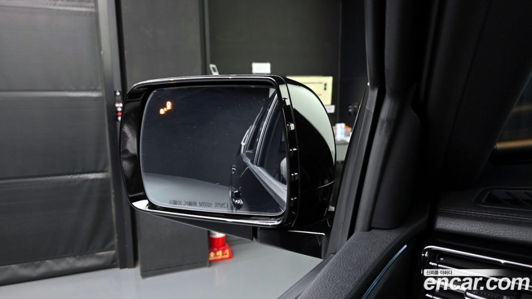 Kia Mohave Diesel 3.0 4WD 7-Seater, 2023