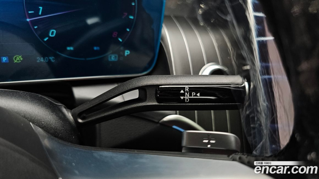 Mercedes-Benz GLC-Class GLC300 4MATIC AMG Line, 2026