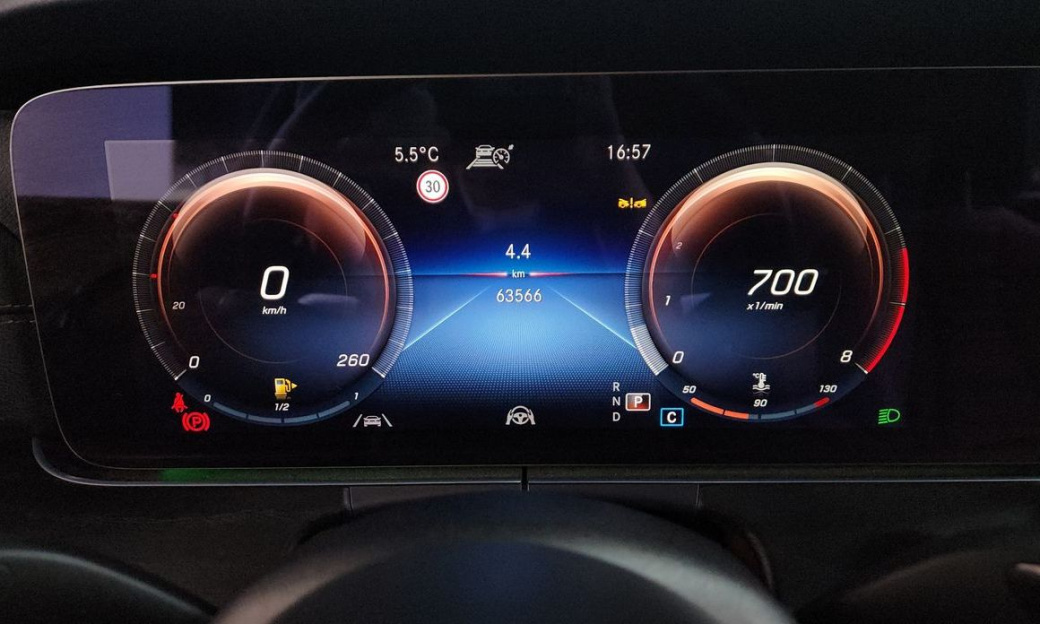 Mercedes-Benz E-Class E250 AMG Line, 2023