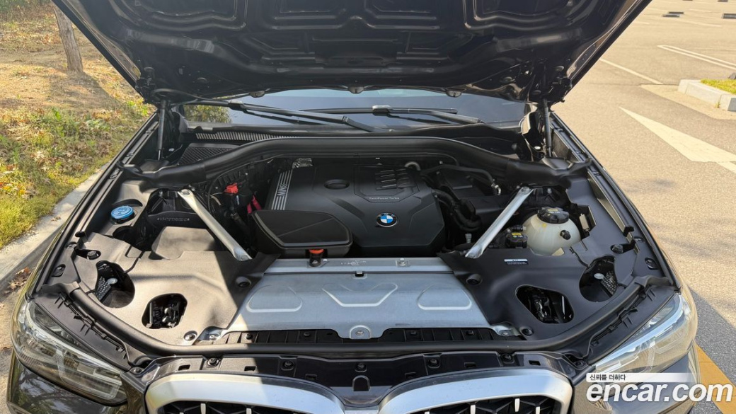 BMW X4 xDrive20i xLine, 2022