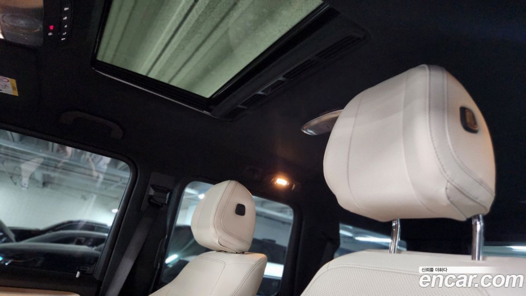 Mercedes-Benz G-Class G450d, 2025