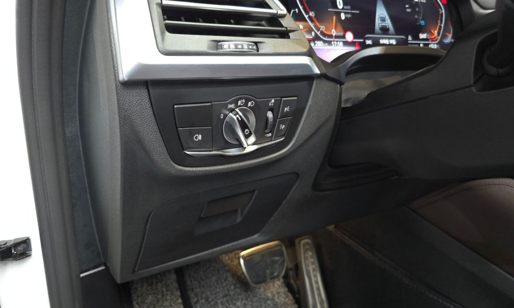 BMW X4 xDrive20i M Sport, 2024