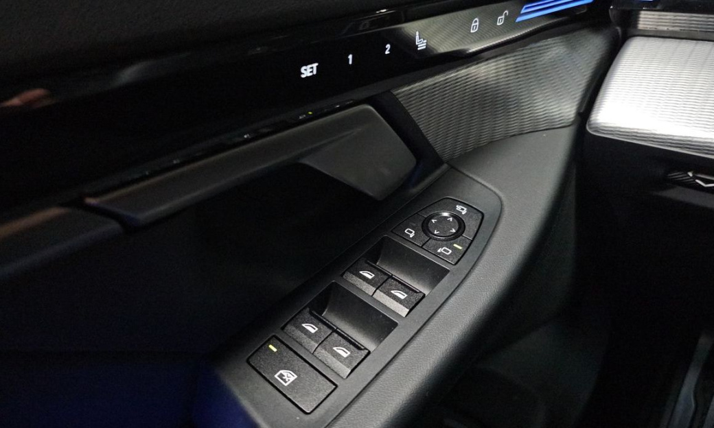 BMW 5-Series 520i M Sport, 2024