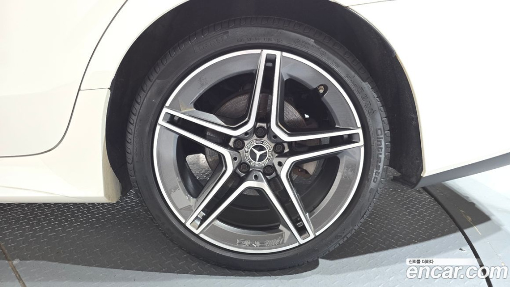 Mercedes-Benz CLS-Class CLS300d 4MATIC, 2022