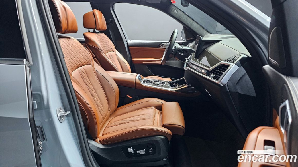 BMW X7 xDrive 40d M Sport 6STR, 2025