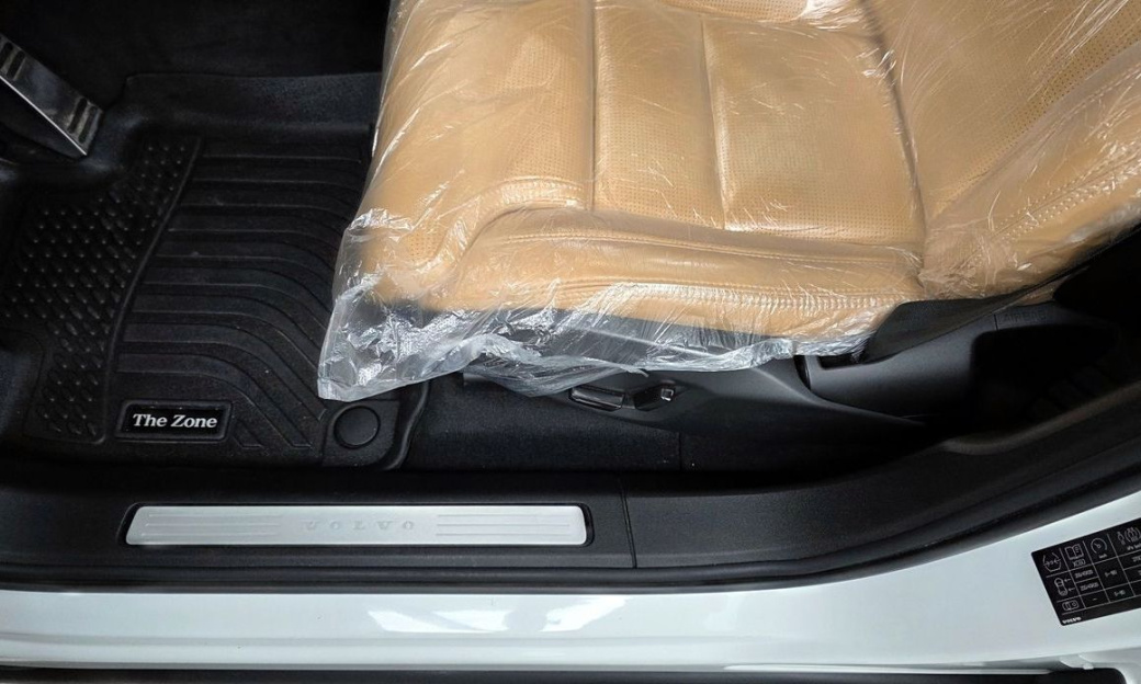 Volvo XC60 B6 Ultimate Bright, 2023