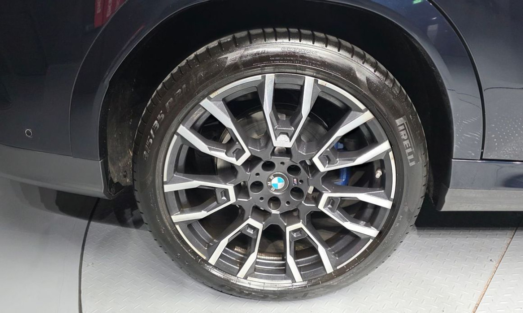 BMW X6 xDrive40i M Sport, 2025