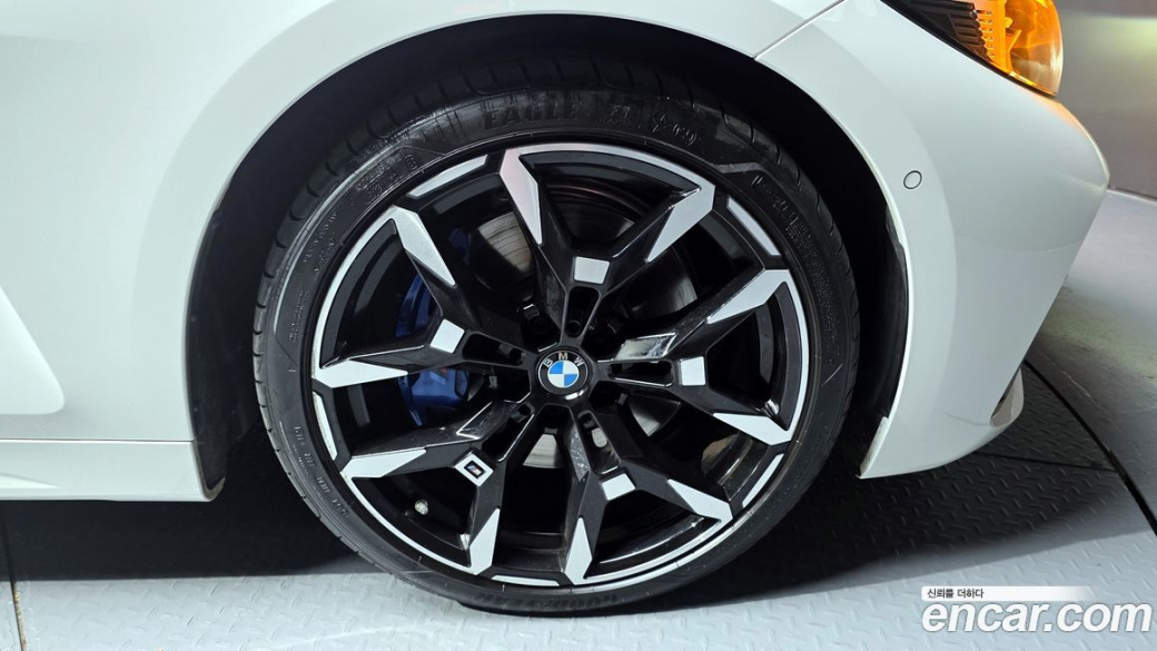 BMW 4-Series 420i M Sport Convertible, 2025