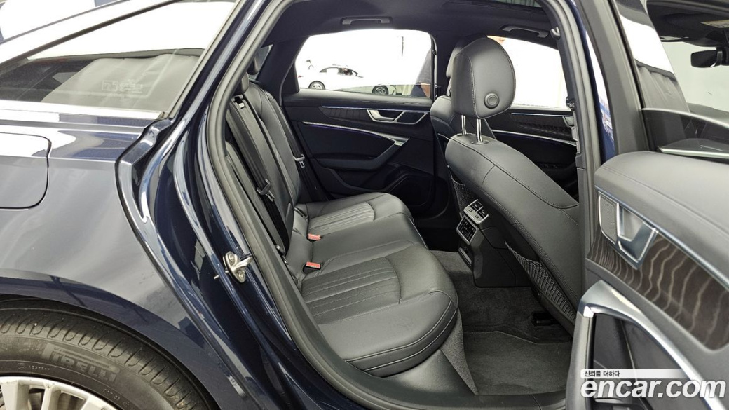 Audi A6 40 TDI Premium, 2021