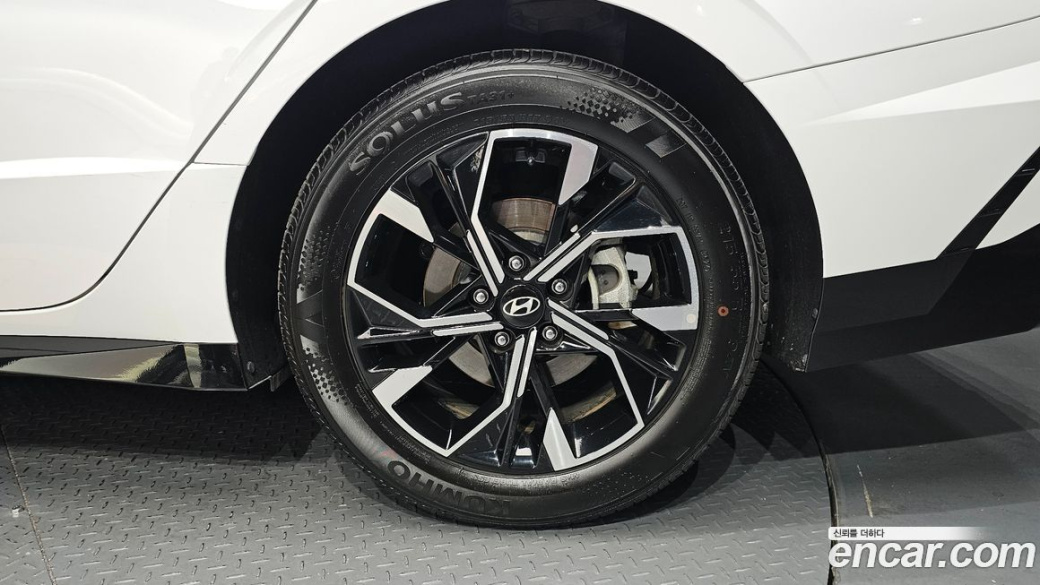 Hyundai Sonata 2.0, 2024