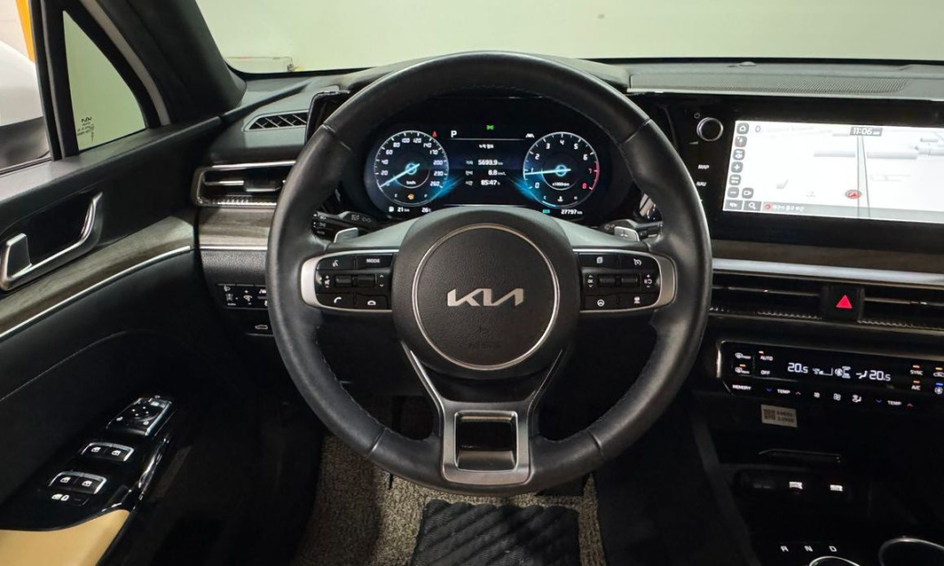 Kia K5 2.0, 2022