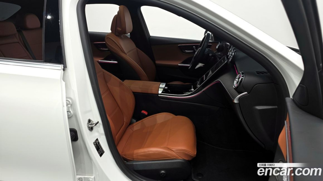 Mercedes-Benz C-Class C200 4MATIC Avantgarde, 2022